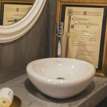 Quinta De Travassinhos- Douro Valley &