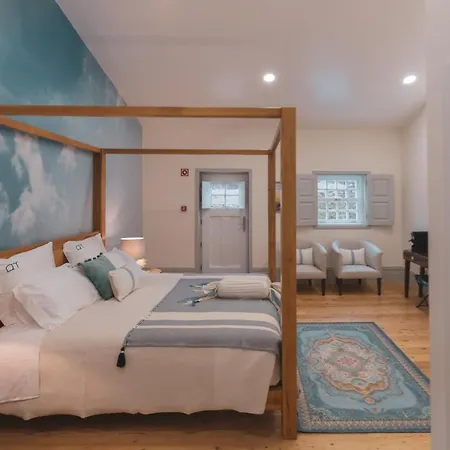 Quinta De Travassinhos- Douro Valley & Farm stay Santa Marta de Penaguiao