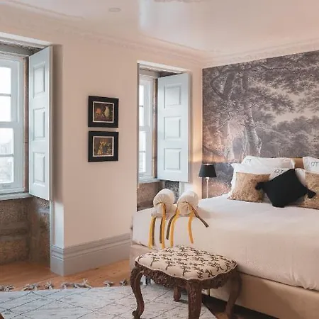 Quinta De Travassinhos- Douro Valley & *