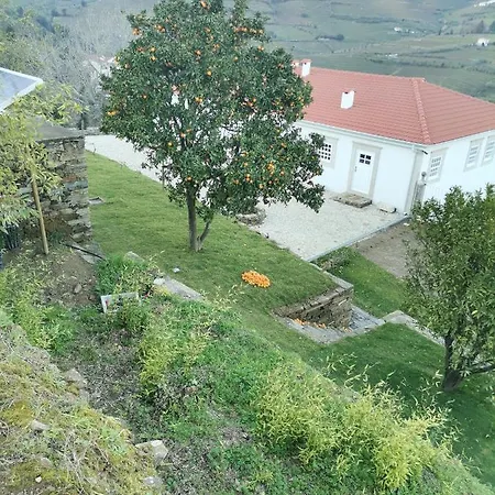 Quinta De Travassinhos- Douro Valley & *