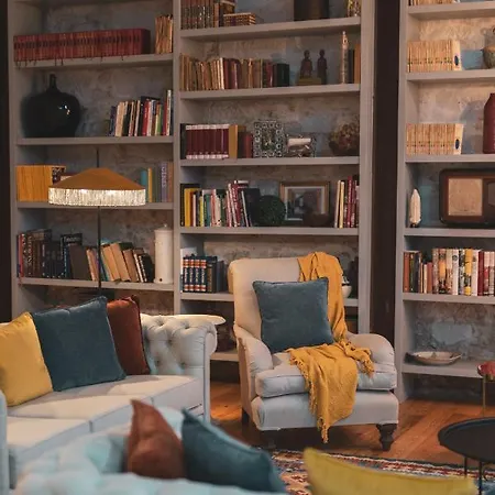 Quinta De Travassinhos- Douro Valley & * Santa Marta de Penaguião