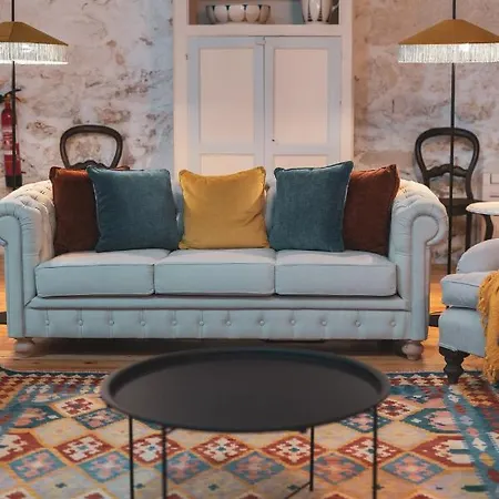 Quinta De Travassinhos- Douro Valley & *