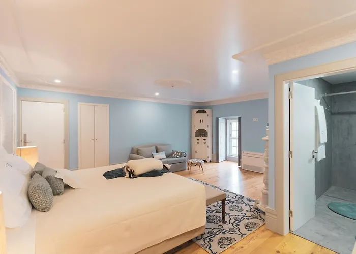 Quinta De Travassinhos- Douro Valley &