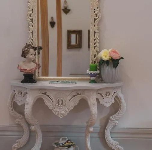 Quinta De Travassinhos- Douro Valley & *