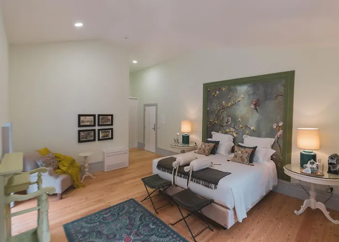 Quinta De Travassinhos- Douro Valley & * Santa Marta de Penaguião