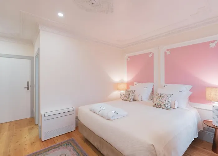 Quinta De Travassinhos- Douro Valley & Santa Marta de Penaguião