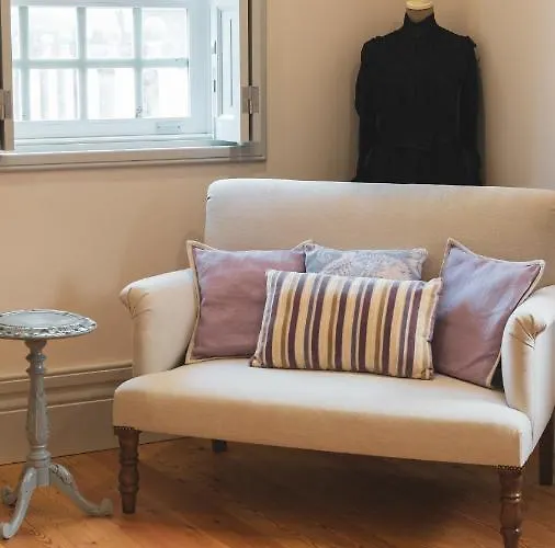 Quinta De Travassinhos- Douro Valley & Farm stay