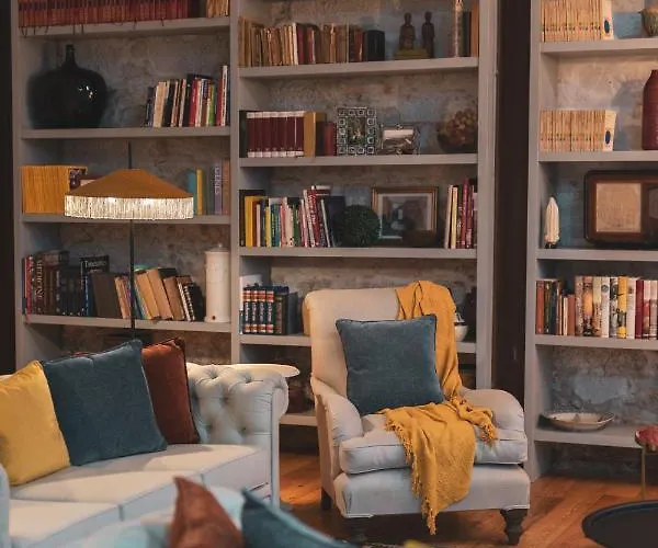 Quinta De Travassinhos- Douro Valley & * Santa Marta de Penaguião