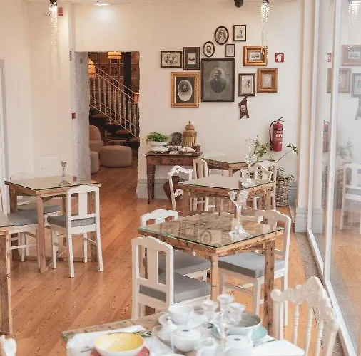 Quinta De Travassinhos- Douro Valley &