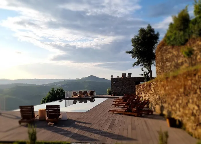 Quinta De Travassinhos- Douro Valley & *